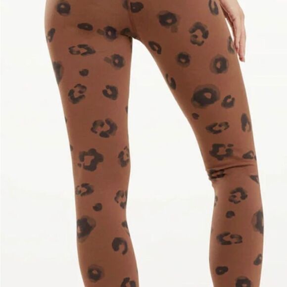 Splendid Studio‎ Womens Animal Print Size Medium Comfy Leggings Activewear Yoga - Picture 2 of 7